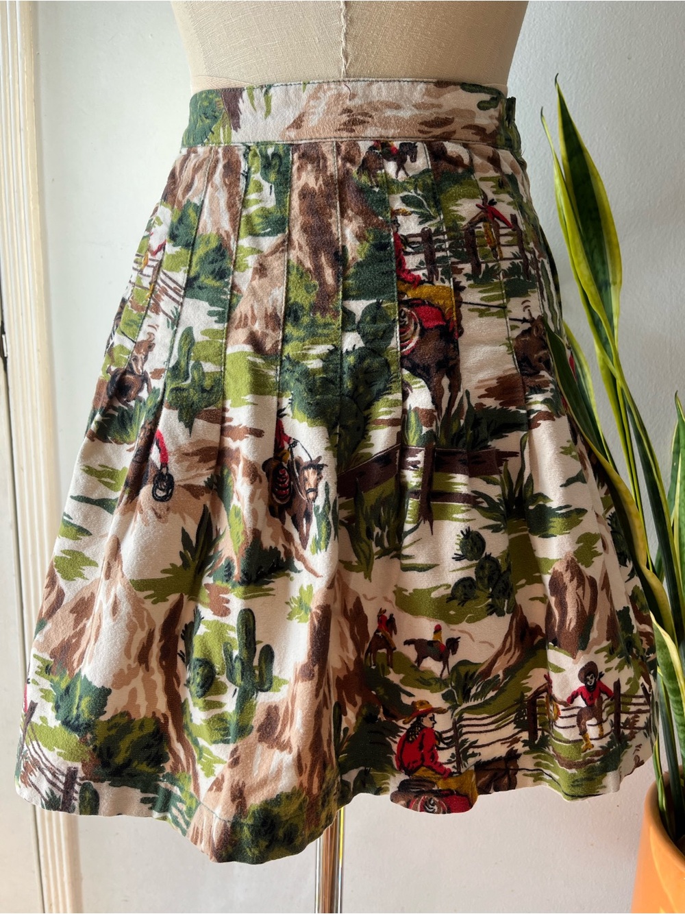 Vintage 80’s Esprit• Cotton Flannel Pleated Mini Skirt• Sz XS/S